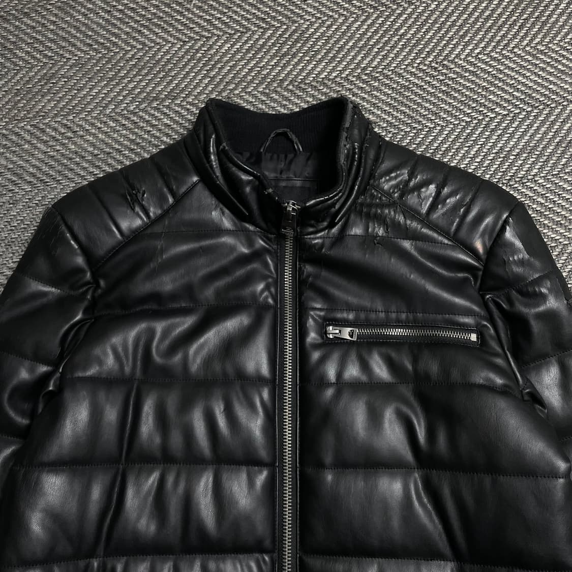 게스 패치 로고 퀄팅 패딩 자켓 블랙o 5378 상품이미지4