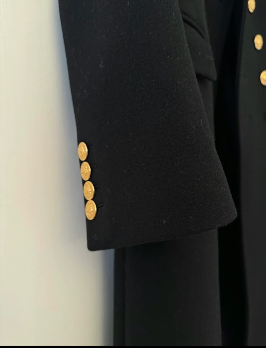 [BTS 제이홉님 착용] 셀린느 20fw 금장 더블 브레스티드 코트 상품이미지8