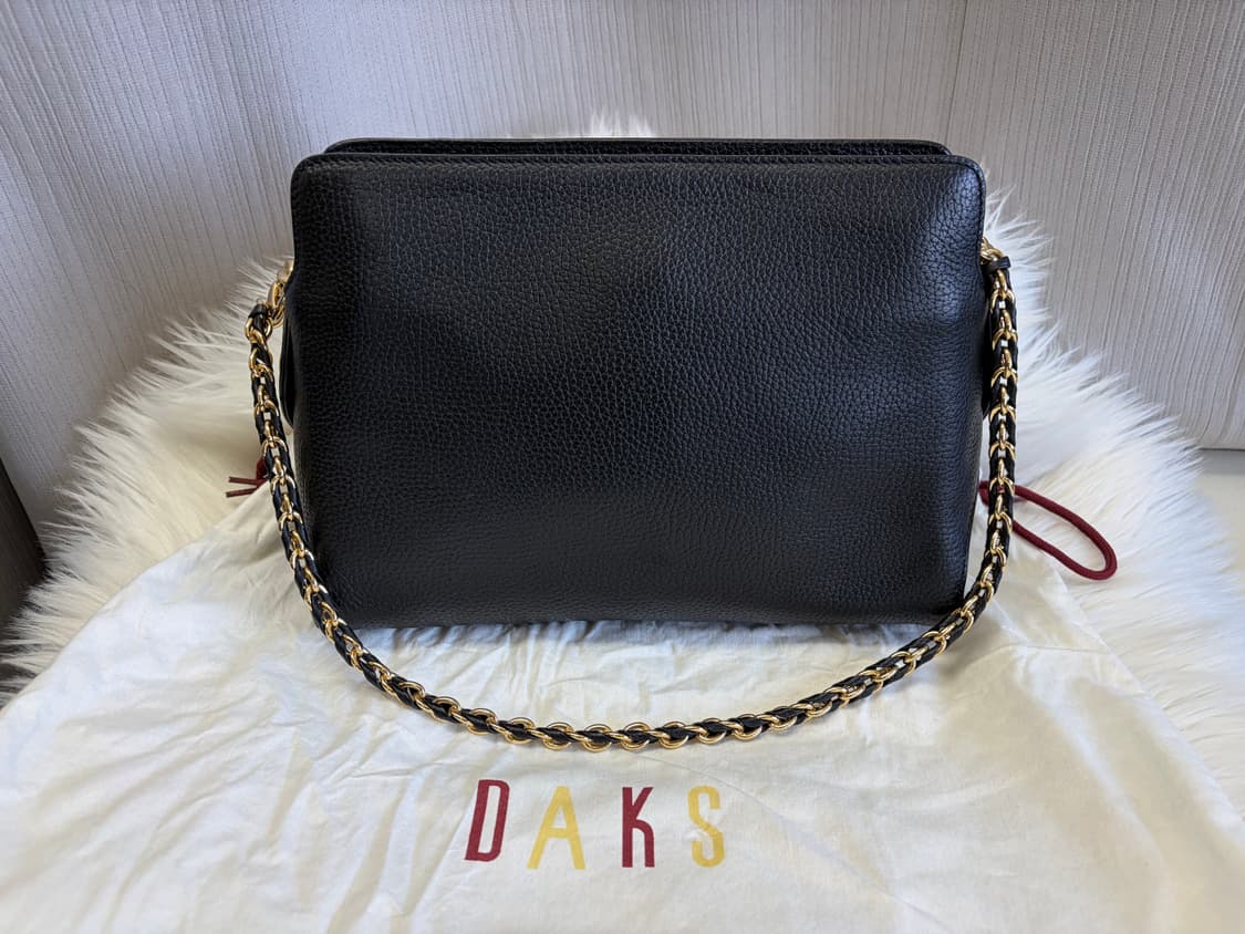 닥스 블랙 DD로고 가죽 체인 크로스백#신품급 상품이미지2