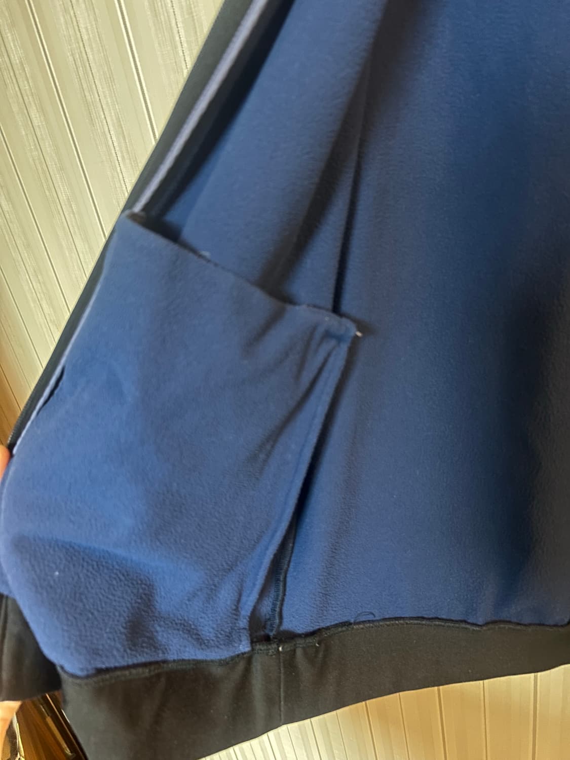 프라다 스포츠 넥 집업 자켓 상품이미지3