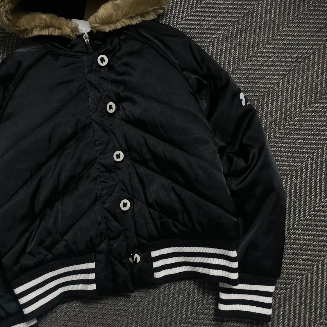 아디다스 y2k 크롭 퍼 패디드 후드 점퍼o 4826 상품이미지2