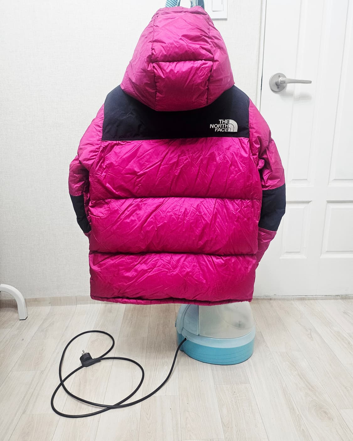 (90) ☆초대장급☆노스페이스 700써밋 윈드스토퍼 [핑크] 구스다운패딩 상품이미지6