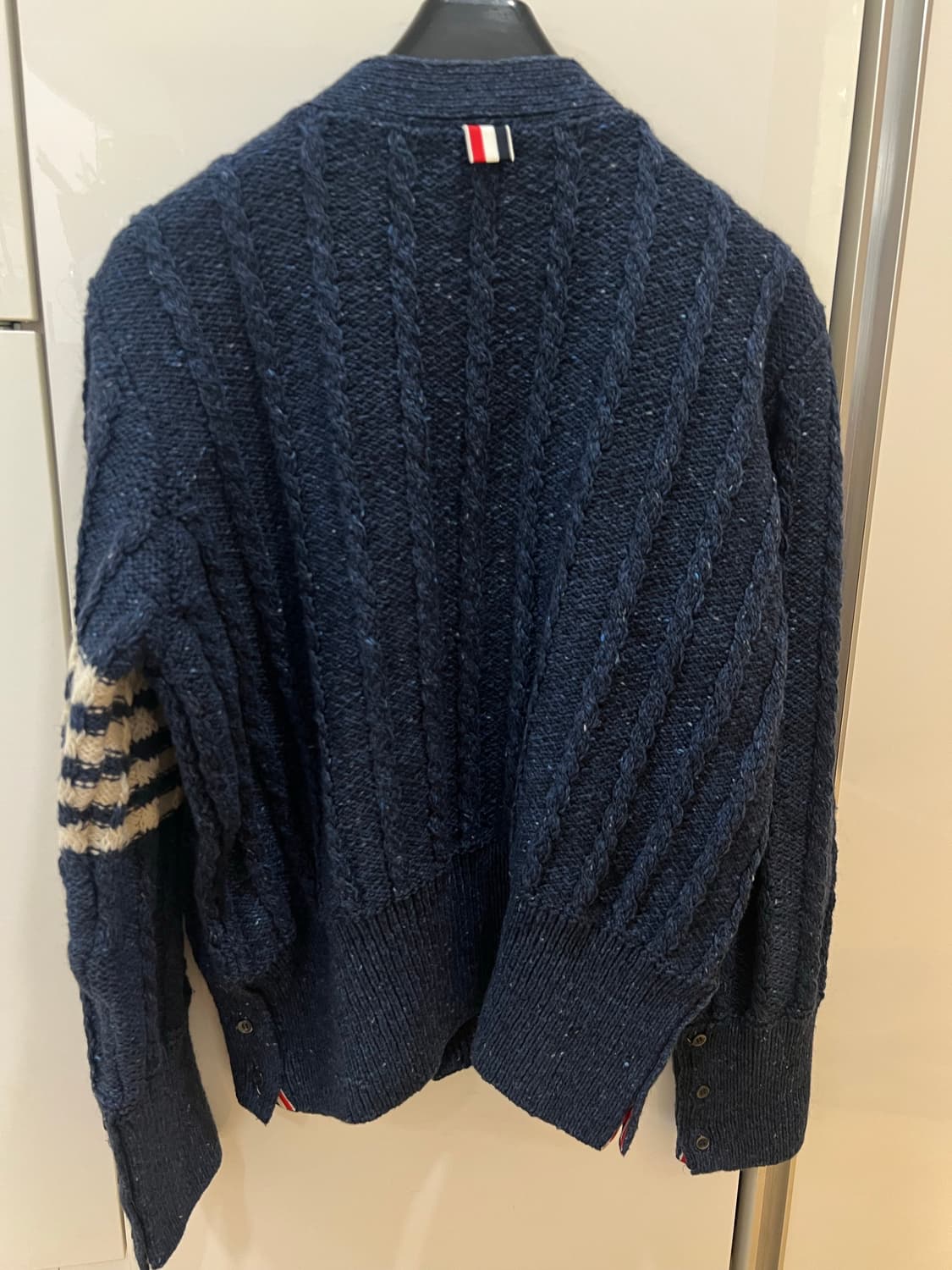 25fw 톰브라운 모헤어 네이비가디건 4사이즈 (새상품급) 상품이미지2