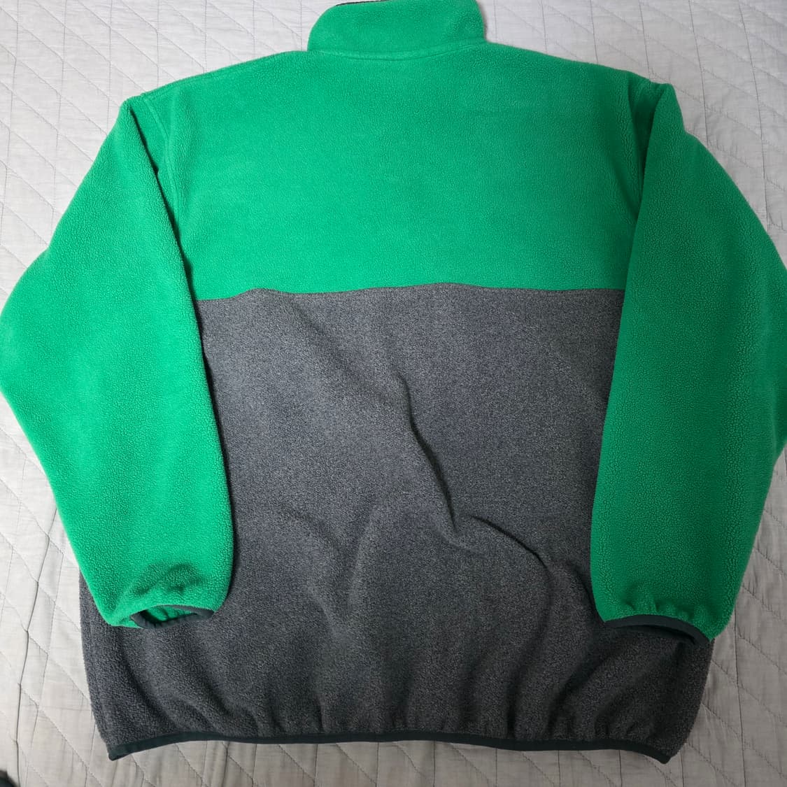 [M/L] 파타고니아 신칠라 플리스 스냅 풀오버 다크그레이/레드 상품이미지3