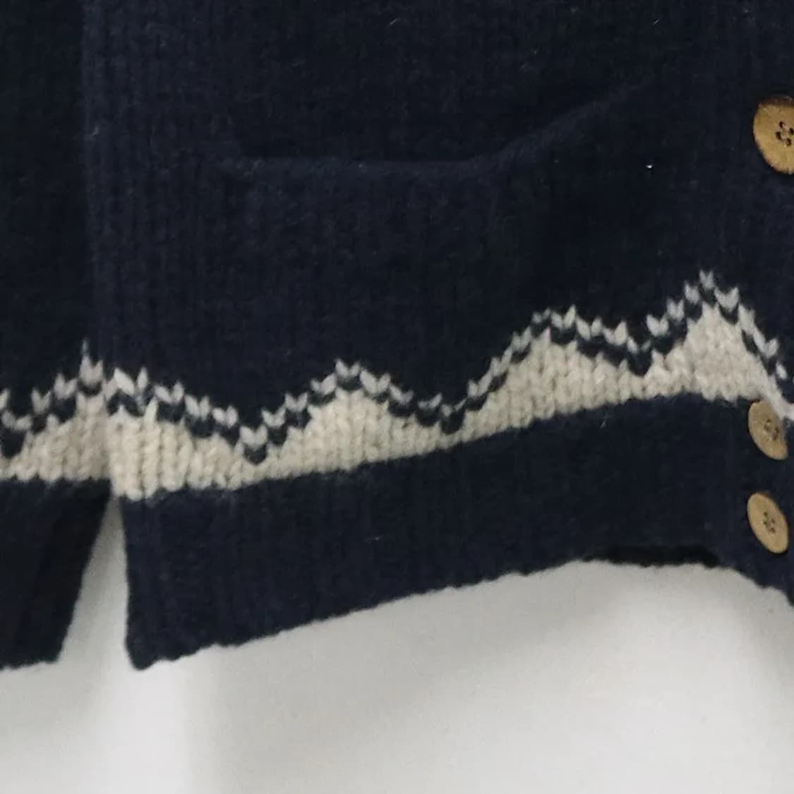 얼스뮤직 네이비 눈꽃패턴 울 코위찬 가디건 60934 상품이미지6