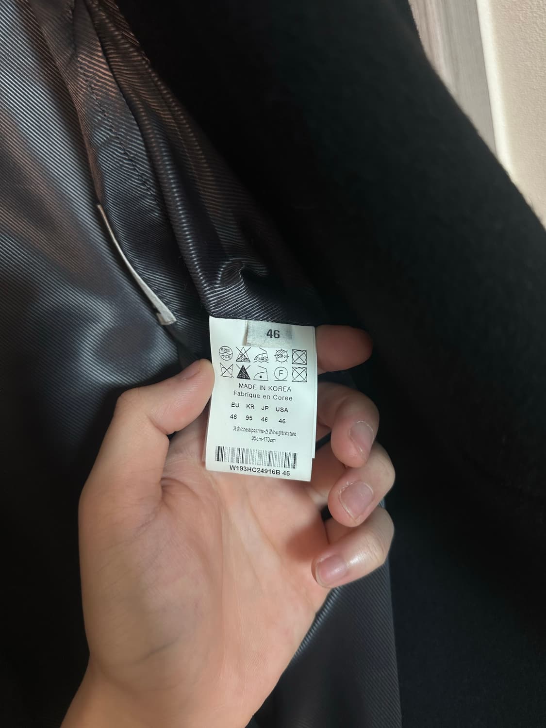 (46, 100정도) 19fw 우영미 숄카라 로브 코트 블랙 상품이미지4