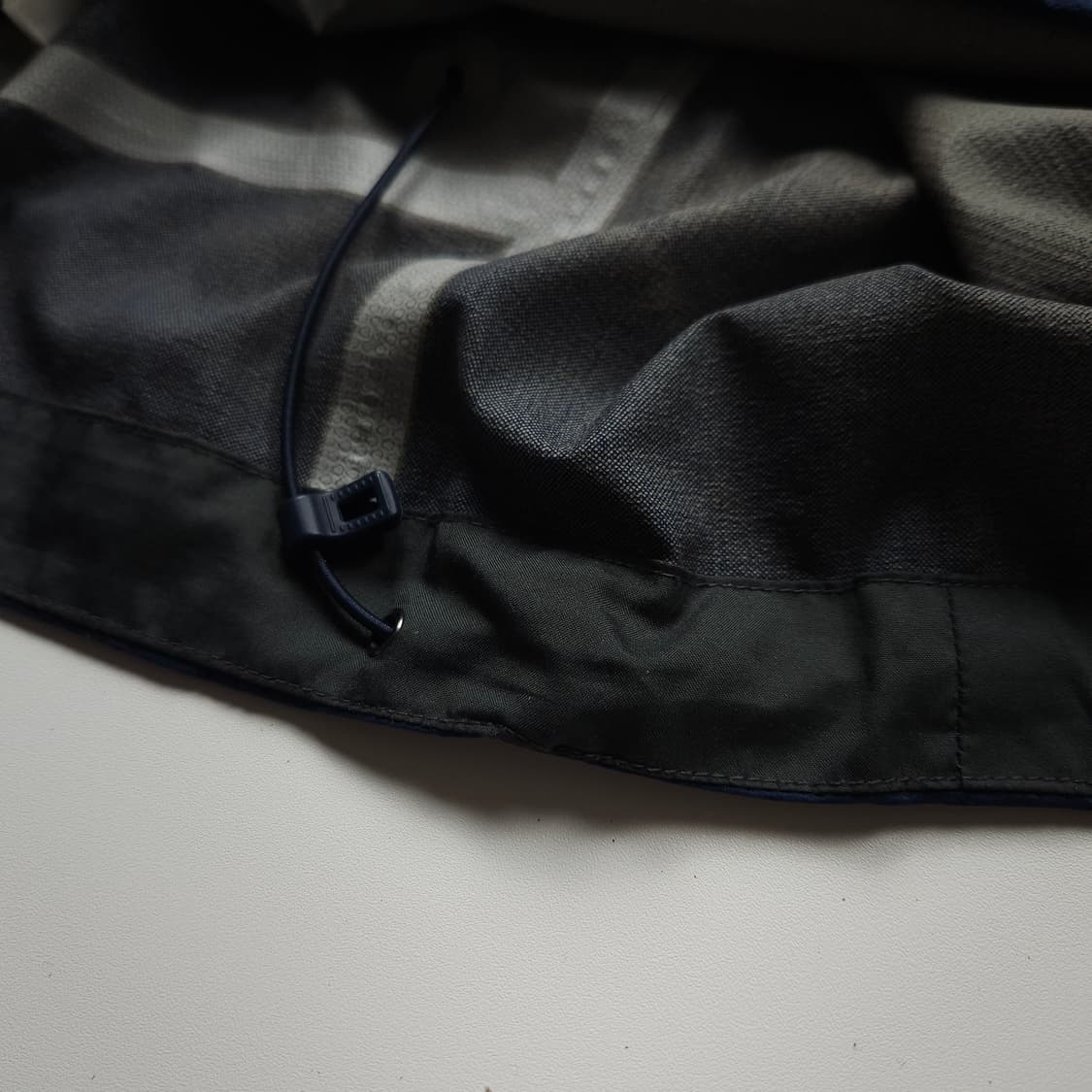 파타고니아 레인보우 쉐도우 경량 바람막이 (S) 상품이미지8