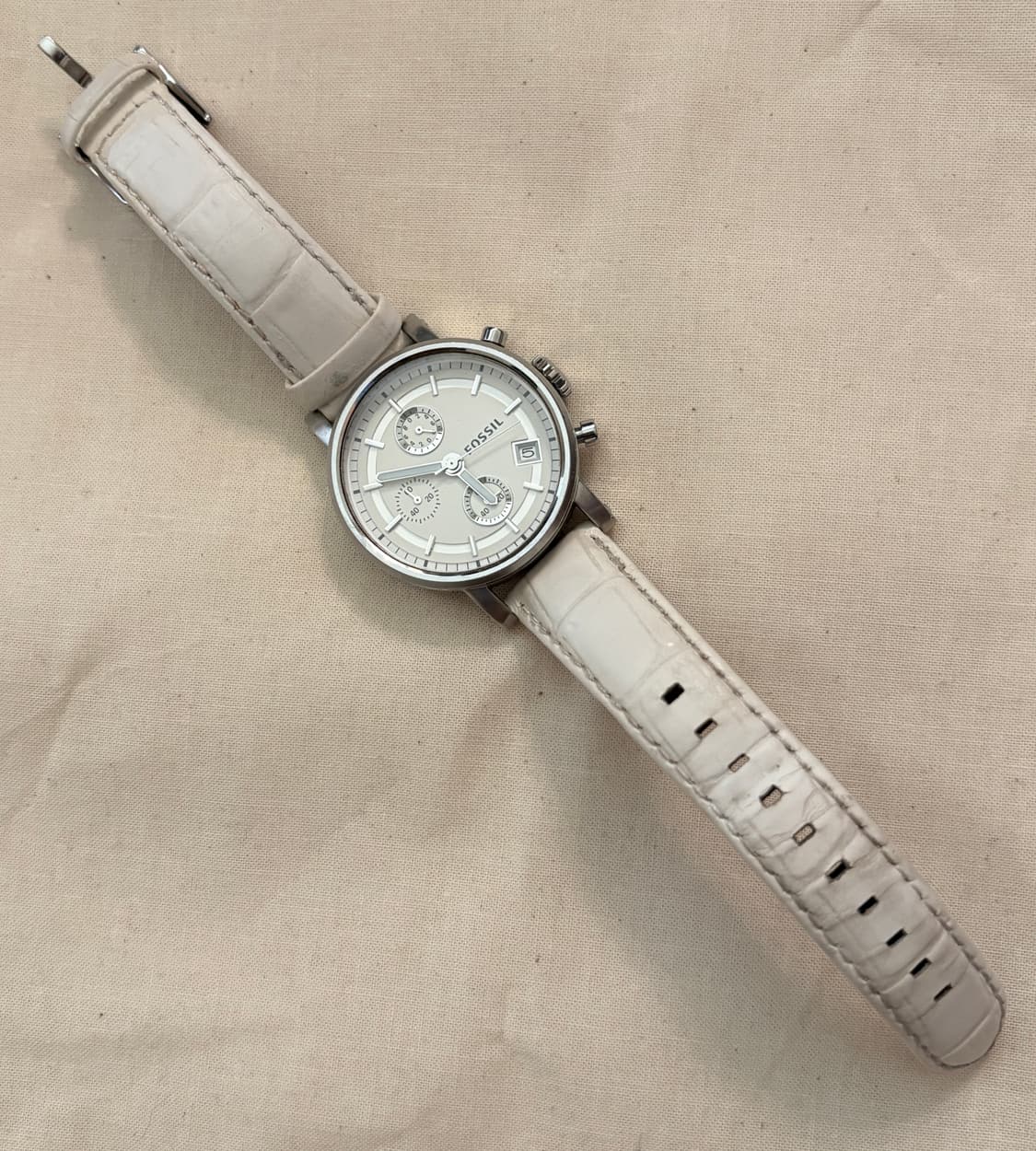 FOSSIL 화이트 레더 여성 크로노그래프 시계 (ES-2202) 상품이미지1