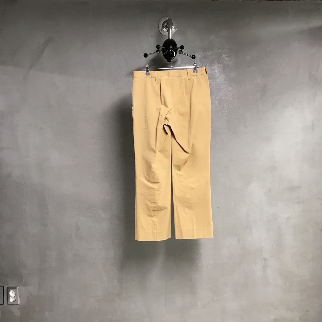 프라다 팬츠 베이지 42(W) 상품이미지4