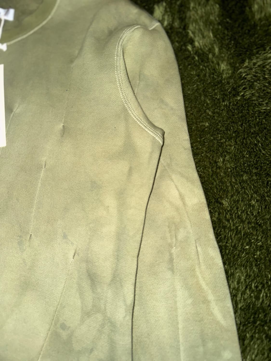 [M] SULVAM 설밤 핸드 다잉 다트 디테일 스웻셔츠 올리브 상품이미지4