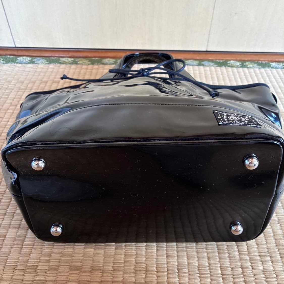 Porter  포터걸 에나멜 숄더백 상품이미지7