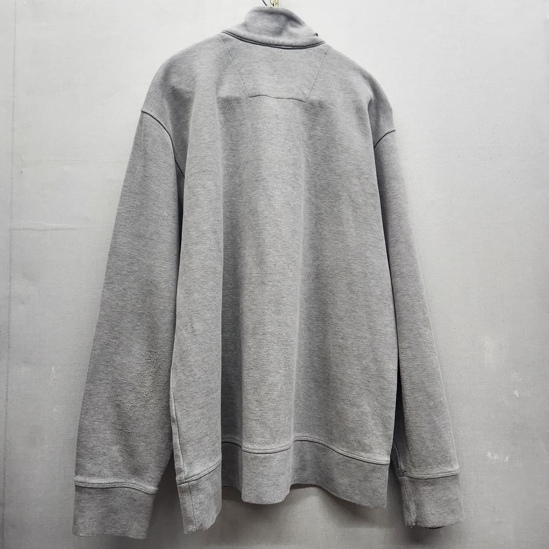 헨리코튼 버튼 헨리넥 로고 맨투맨 105(L~XL) 상품이미지4