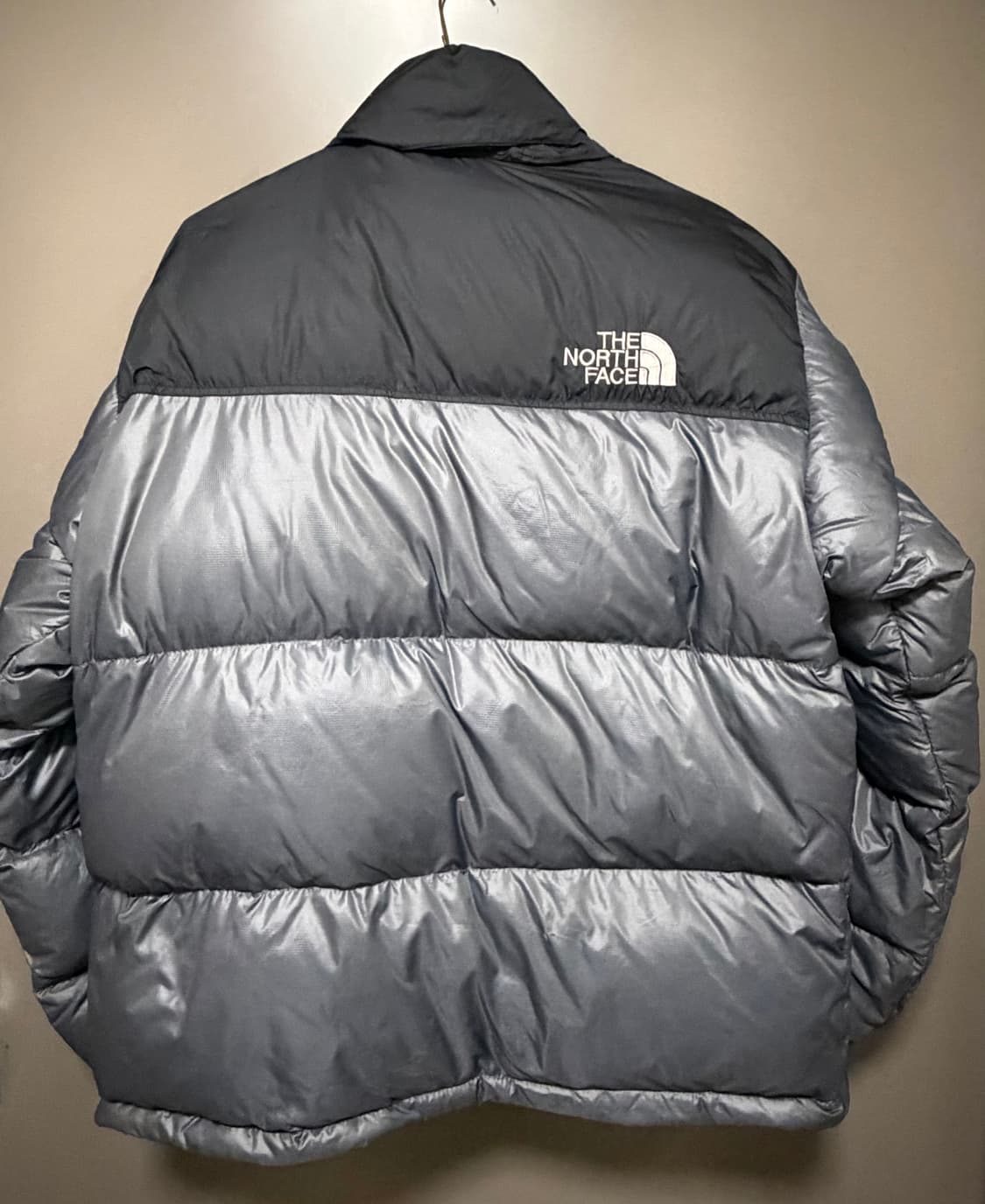 노스페이스 700 구형 눕시 패딩 블랙/실버 상품이미지5