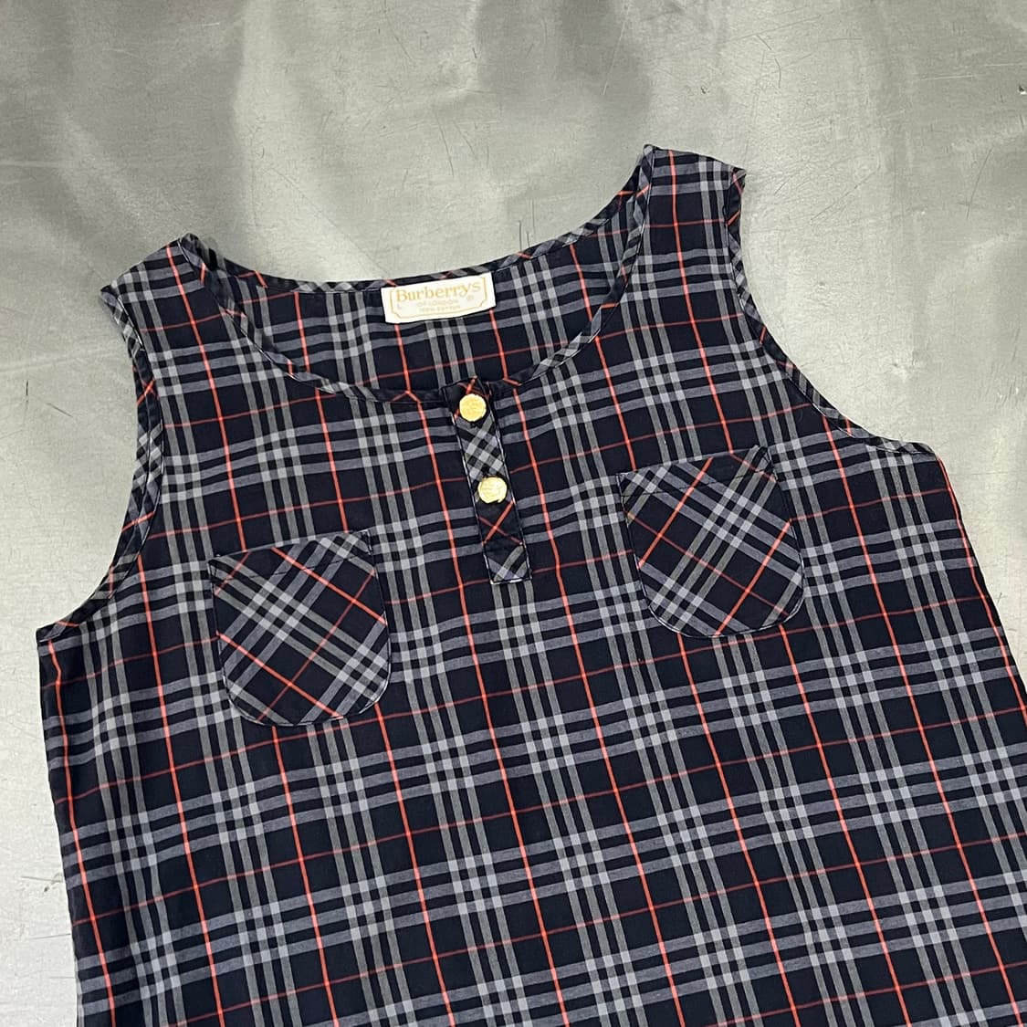  버버리 노바체크 슬리브리스 탑 y16351 상품이미지3