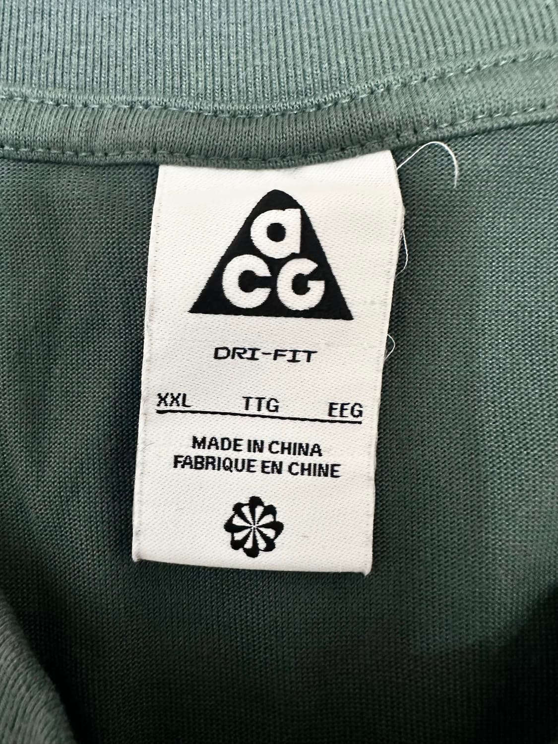 나이키 ACG 프린팅 딥그린 반팔티 상품이미지6