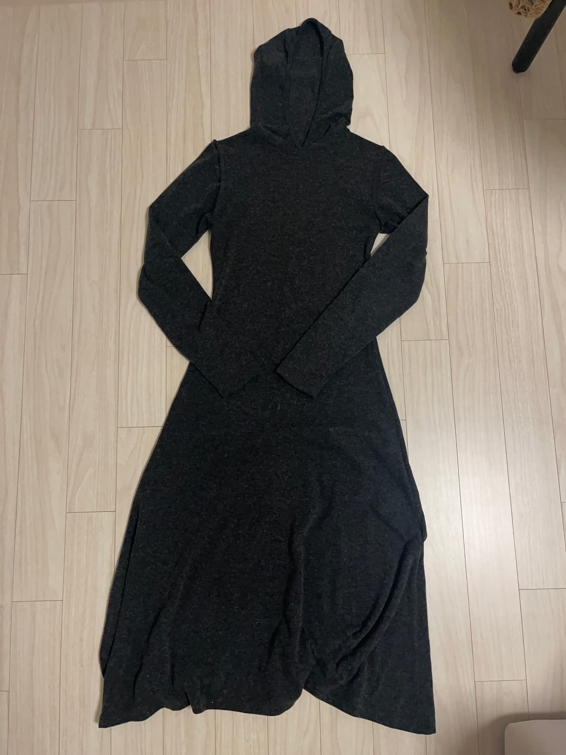 리본빛 린 드레스 차콜 상품이미지3