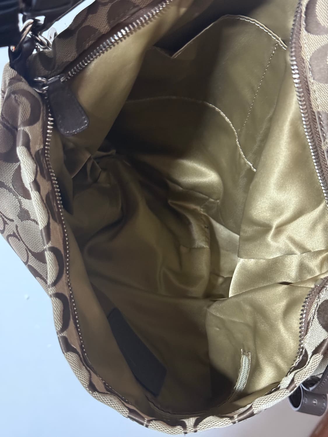 정품 코치 시그니처 캔버스 숄더백 브라운 상품이미지9