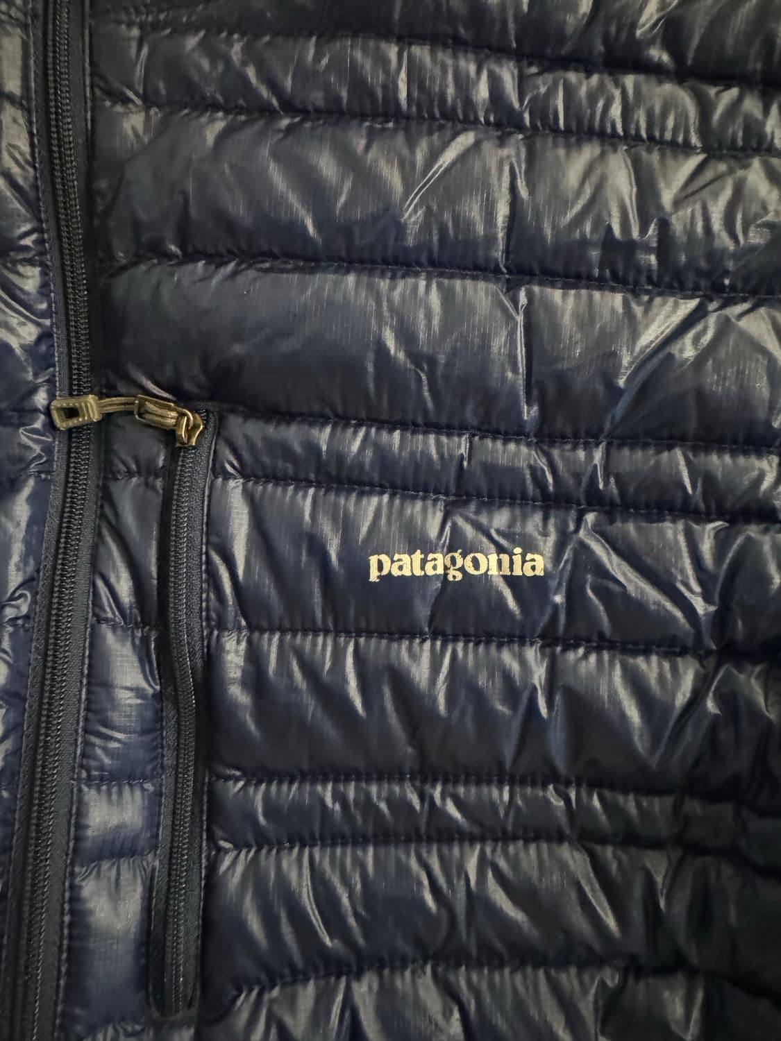 파타고니아 경량패딩  상품이미지3