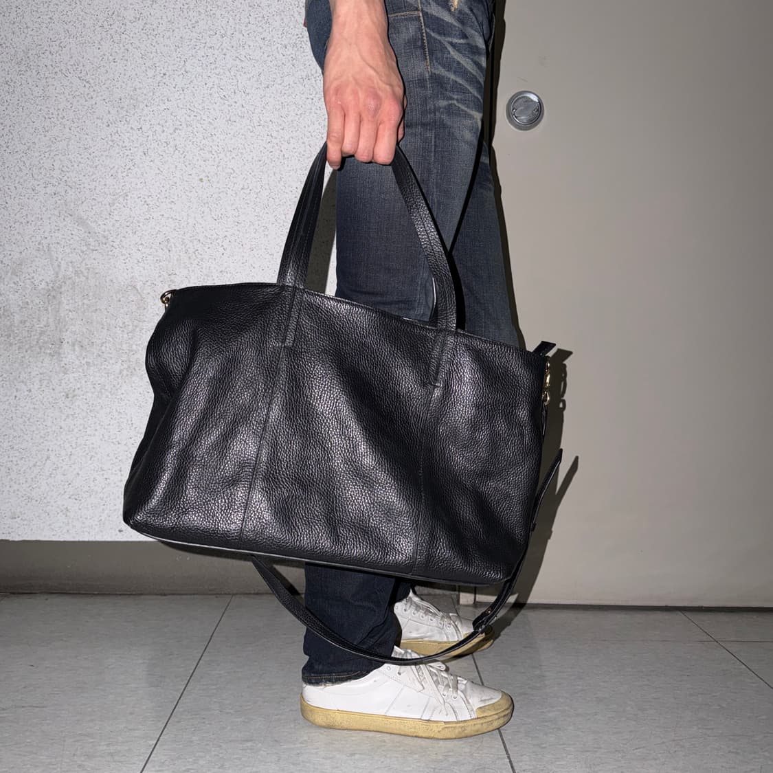 바나나리퍼블릭 레더 도트백 상품이미지1