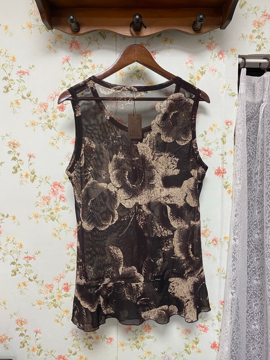 브라운 시스루 스판 플라워패턴 버튼 나시 상품이미지2