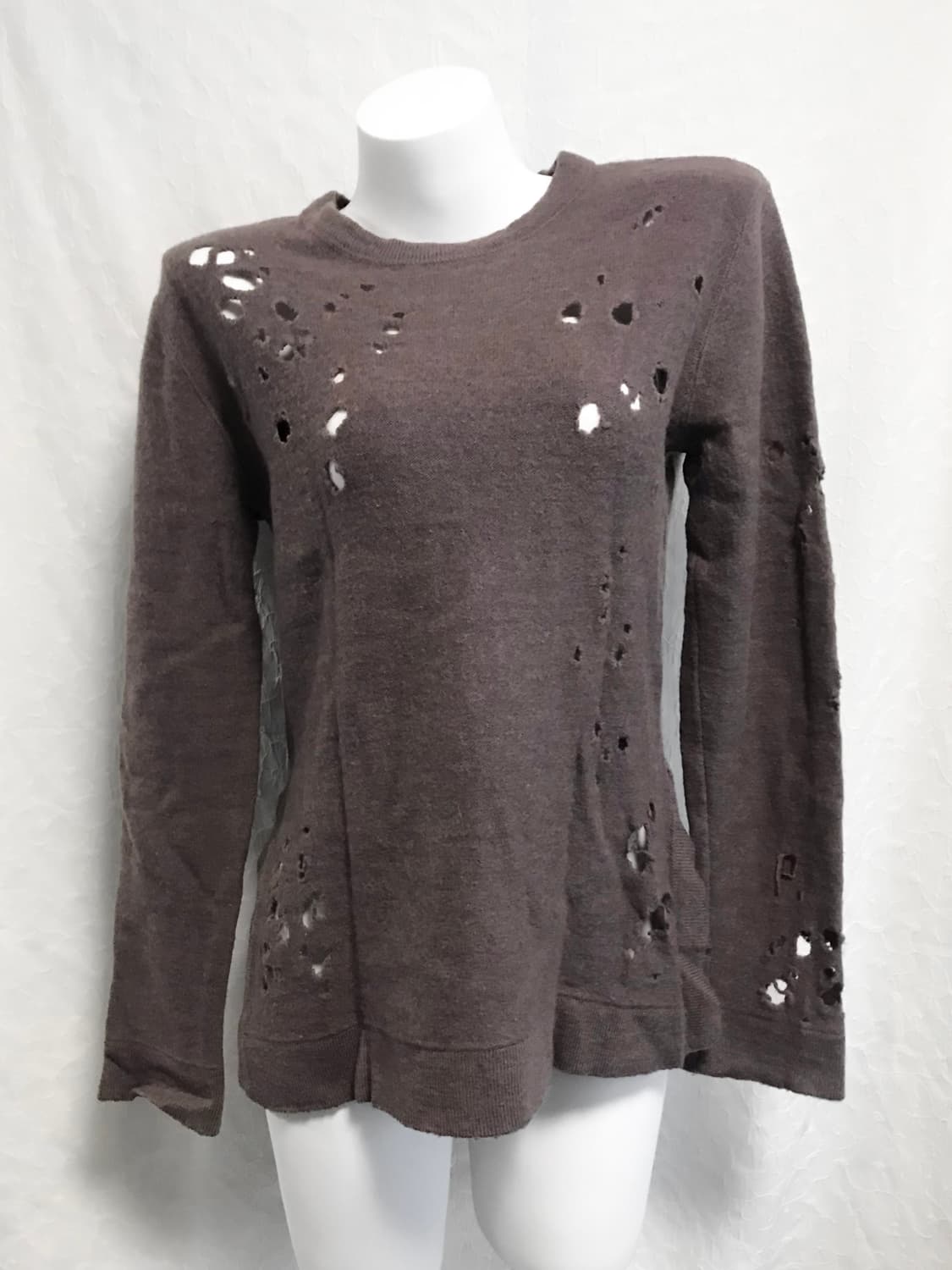 빈티지 아카이브 데미지 디테일 니트 롱슬리브 상품이미지2