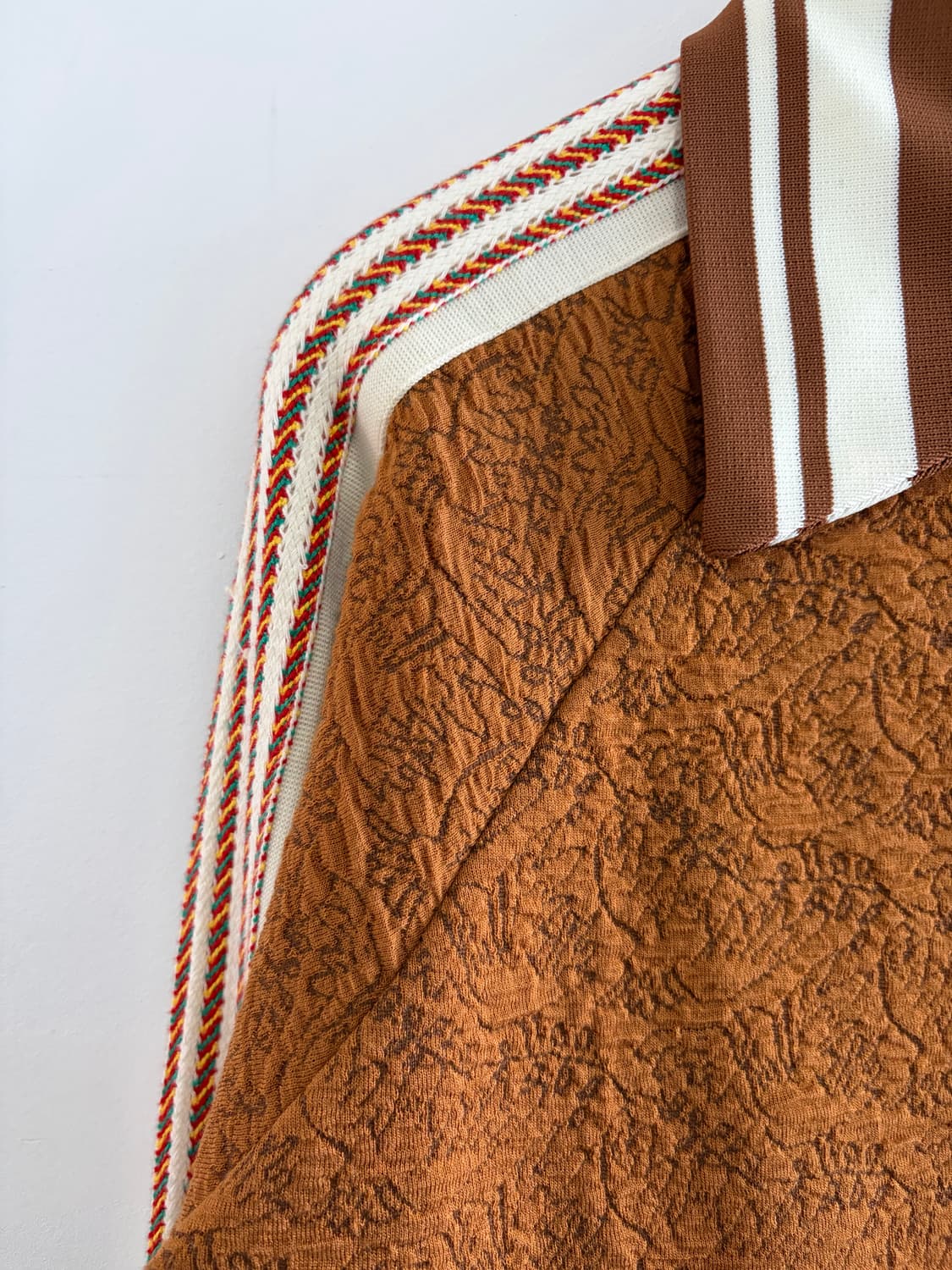 사스콰치 페브릭스 올리브브랜치 클래식 트랙자켓 상품이미지3