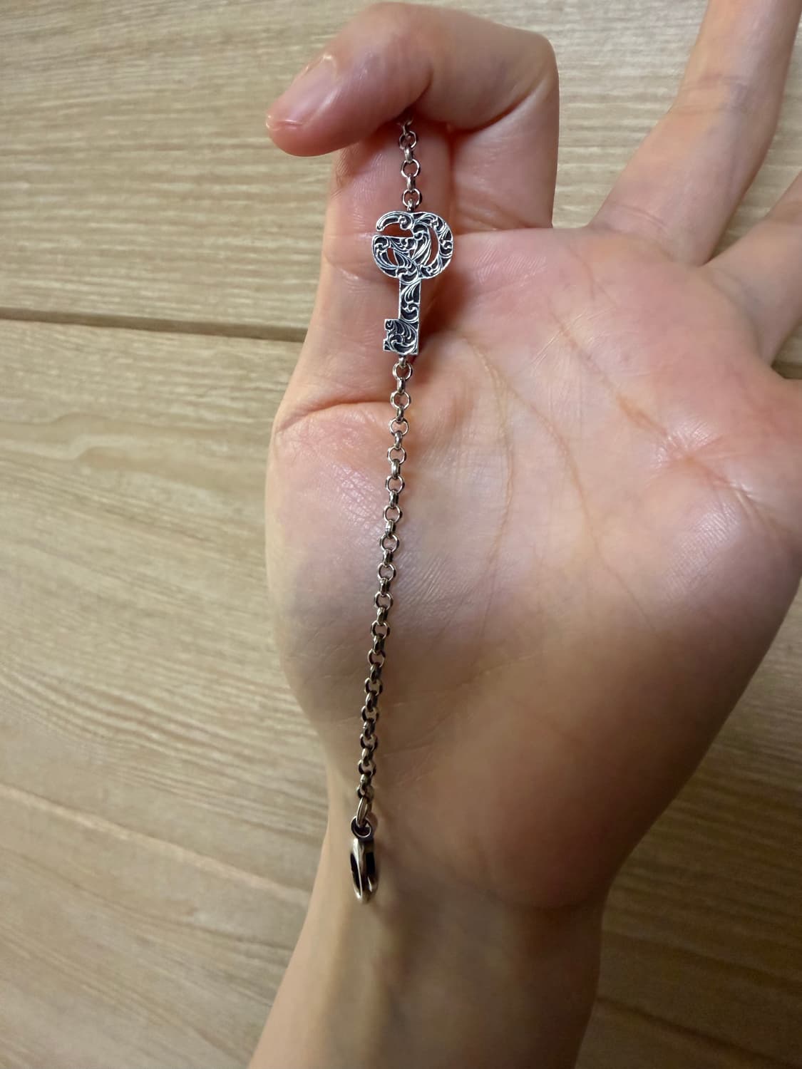 구찌 더블 G 키 브레이슬릿 빈티지 피니시 925 스털링 실버 상품이미지4