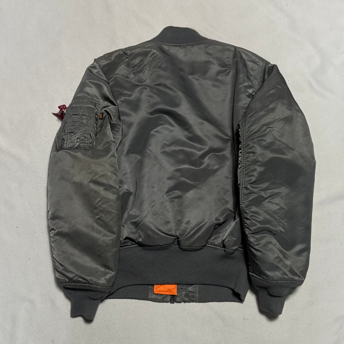 S 알파인더스트리 리버시블 ma-1 그레이 항공  자켓 상품이미지3
