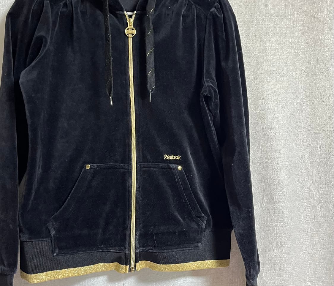 리복 공주핏 크롭 벨벳 후드집업 85 상품이미지3