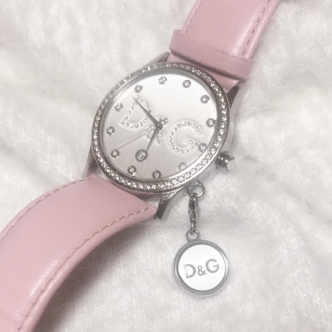 돌채앤가바나 핑크 큐빅 시계💕초초 희귀매물🫶 상품이미지2
