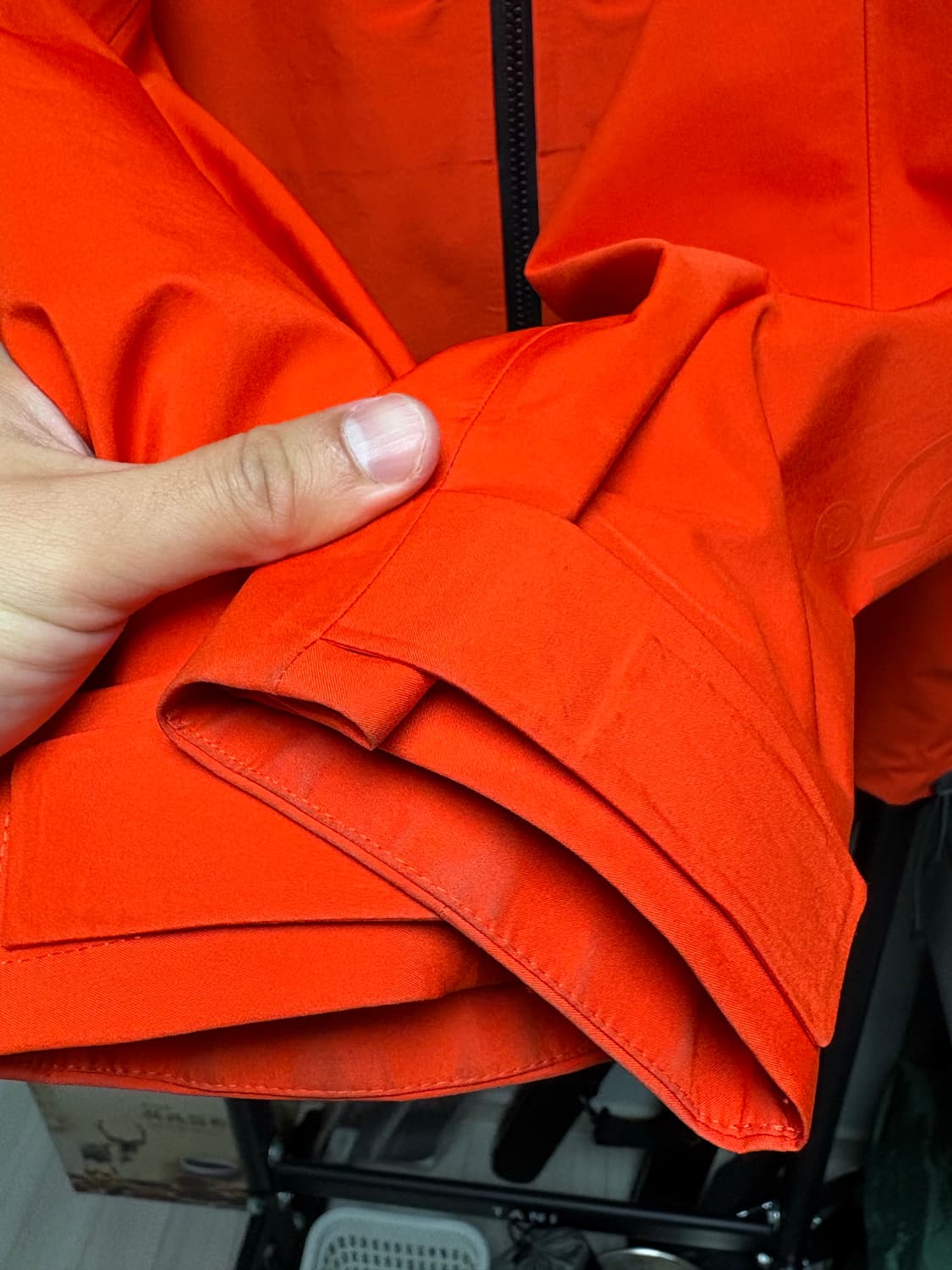 슈프림 고어텍스 테이프드 심 쉘 자켓 오렌지 L 상품이미지3