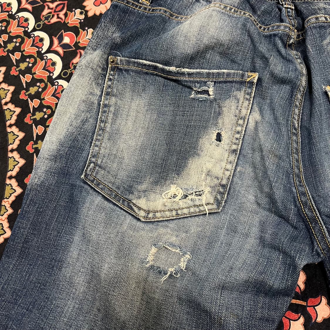 디스퀘어드2 데미지 워싱 데님 반바지 48 상품이미지9