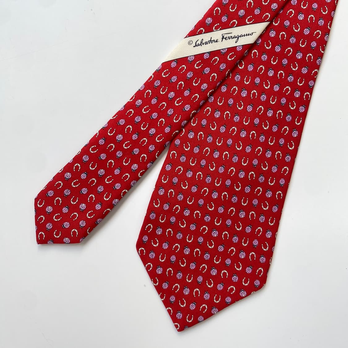 페레가모(Ferragamo) 명품 정품 넥타이 상품이미지1