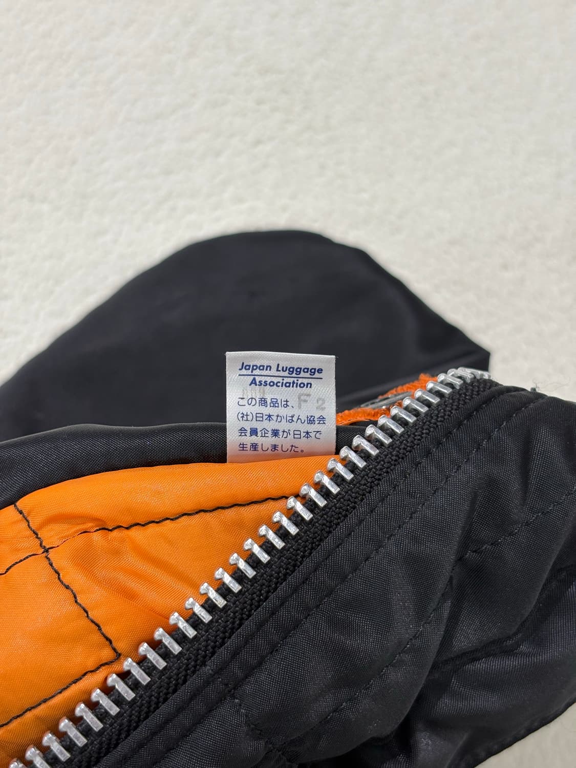 요시다포터 숏 헬멧 백 상품이미지6