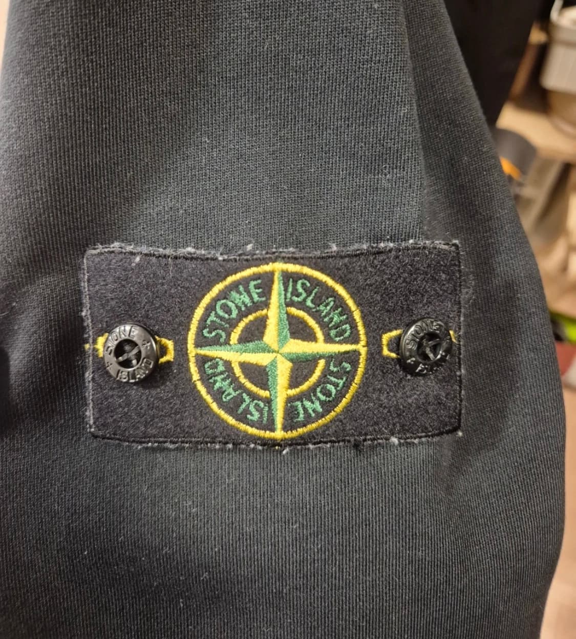 스톤아일랜드 맨투맨 블랙 L 상품이미지3