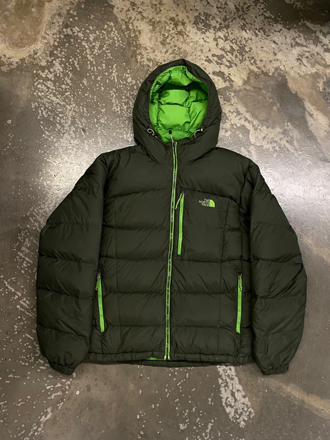 노스페이스 700 패딩 해외판L 카키 상품이미지1