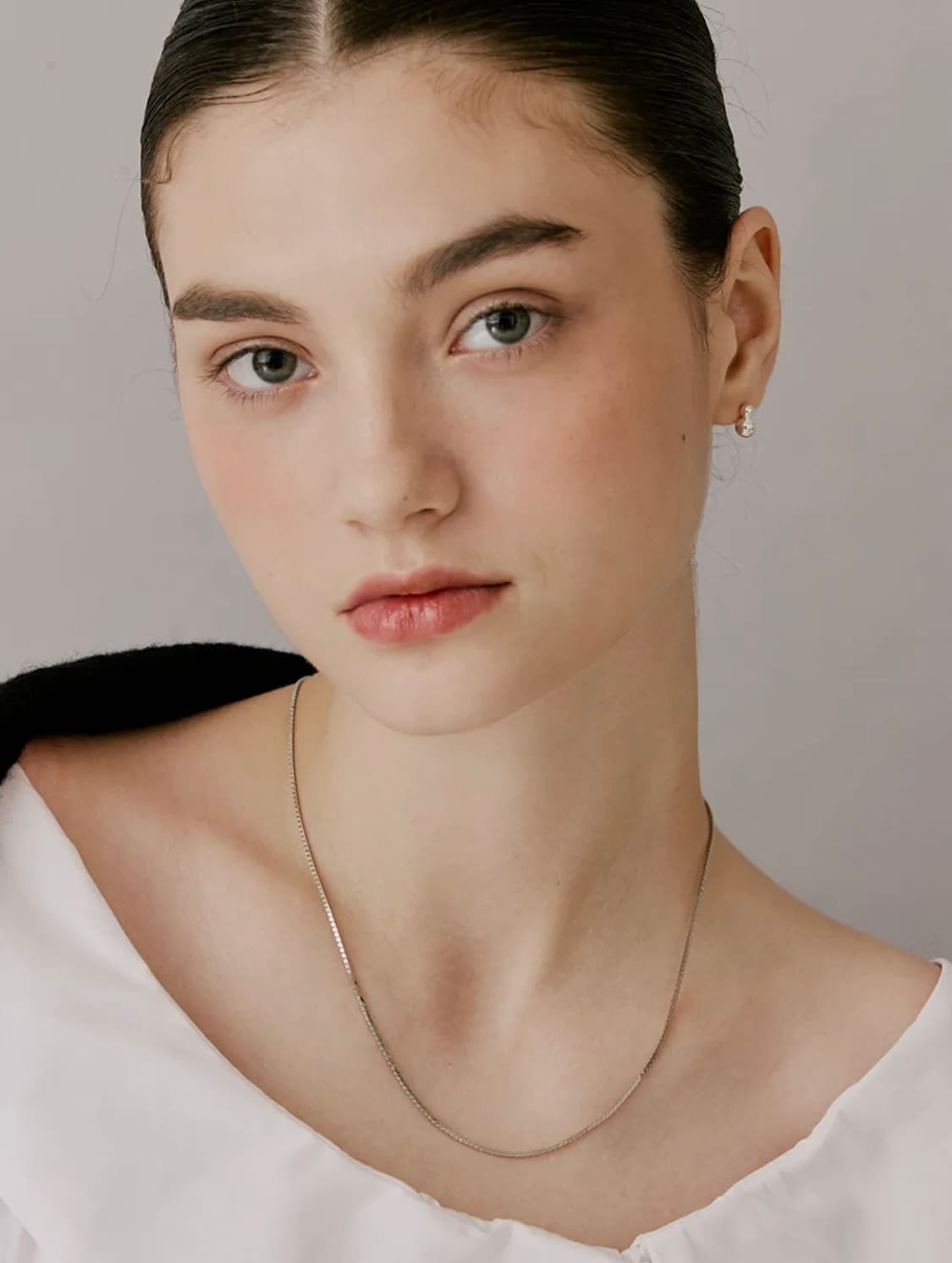 Diagonal Snake Chain Necklace 상품이미지2