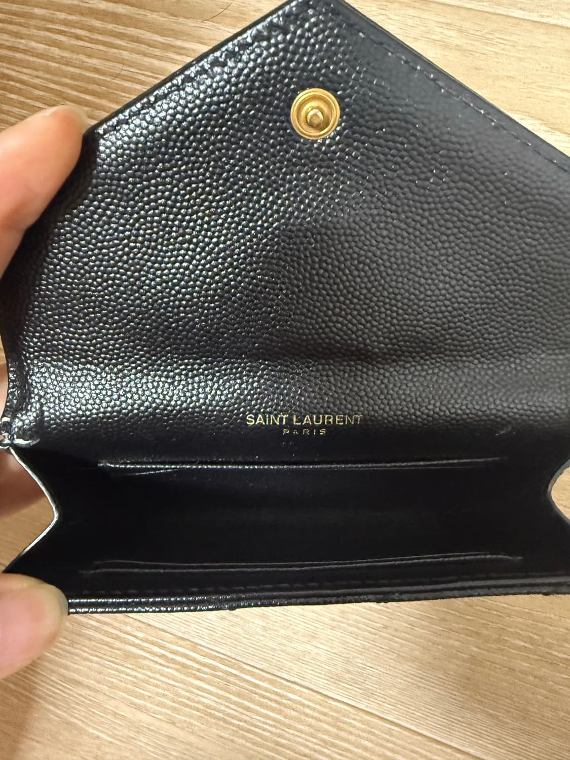 입생로랑 반지갑 상품이미지4