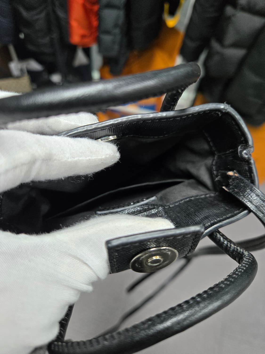 [특가][정품]발렌시아가 폰홀더백 상품이미지8