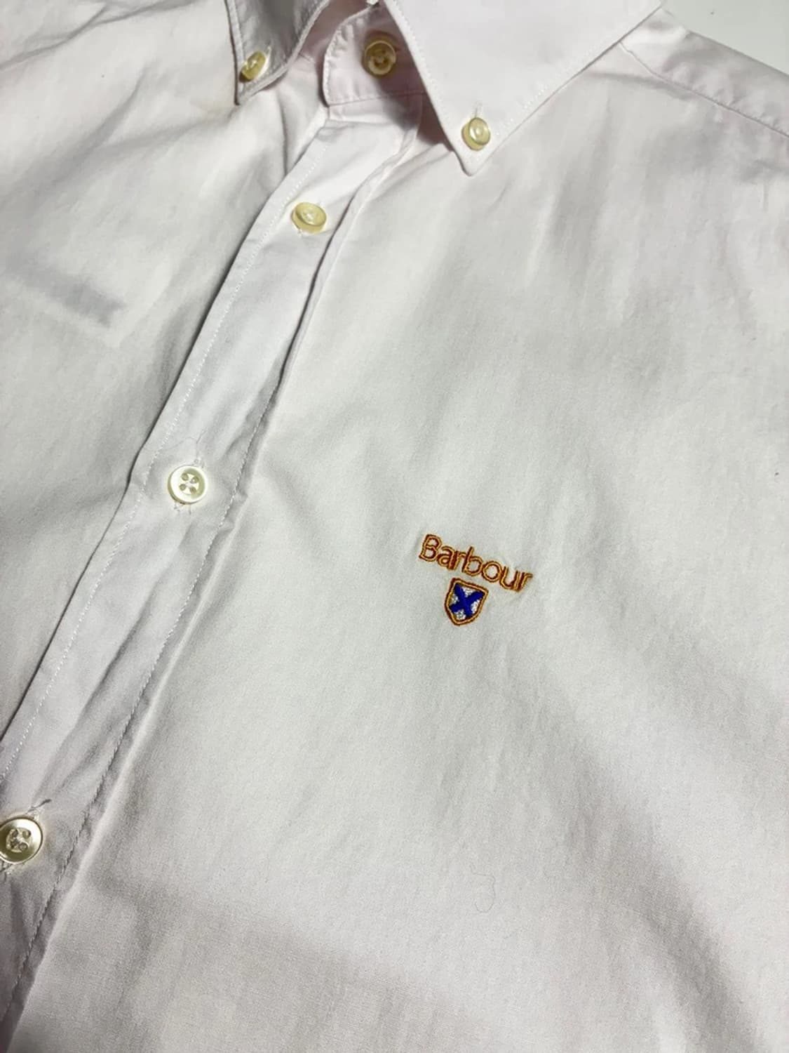 바버 Barbour 자수 로고 화이트 옥스포드 테일러드 셔츠 R1919 상품이미지4