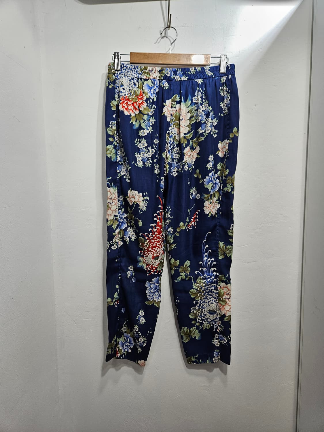 자라(ZARA) 플라워패턴 뒷면밴딩 살랑 바지 상품이미지6
