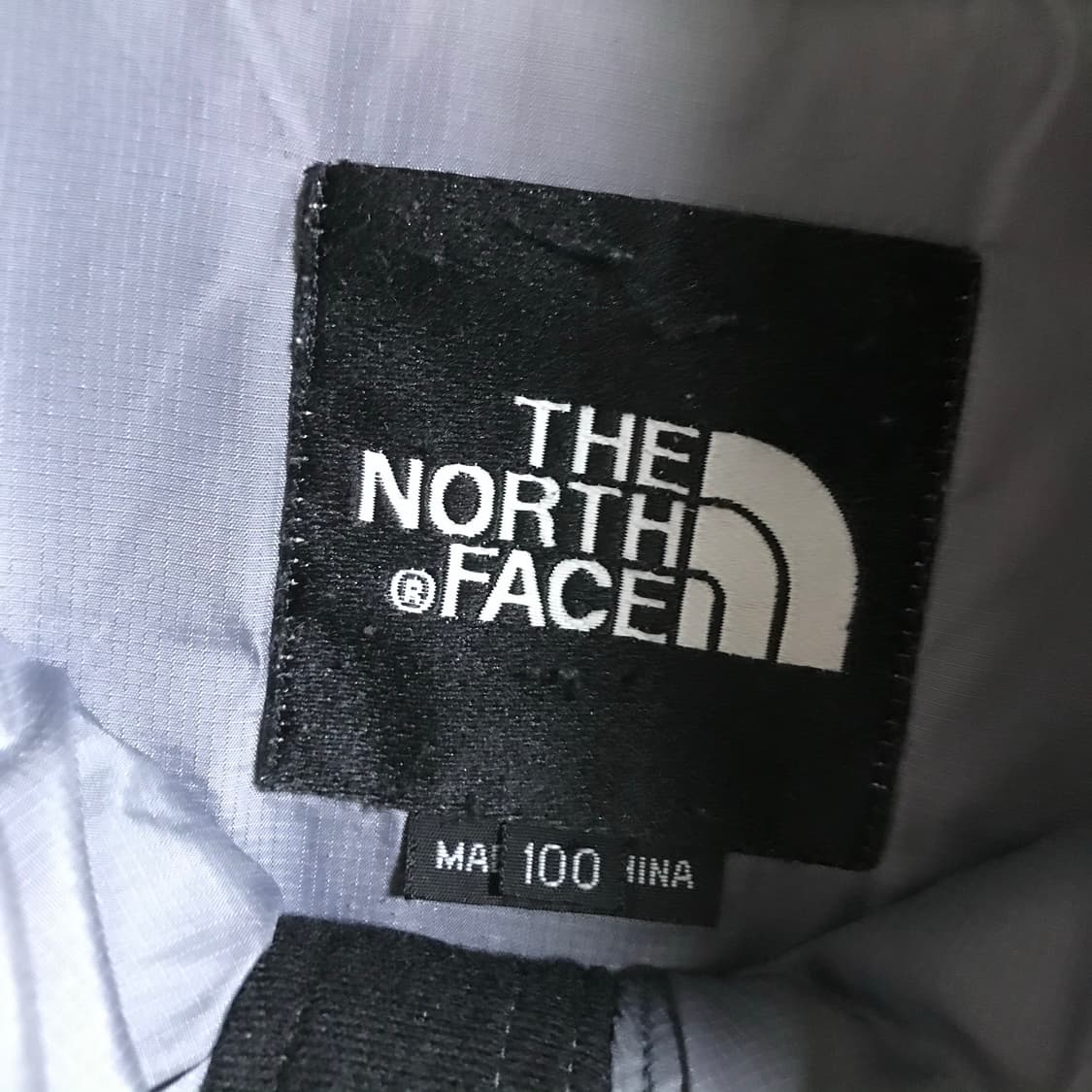 노스페이스 검정 후디 자켓점퍼 상품이미지3