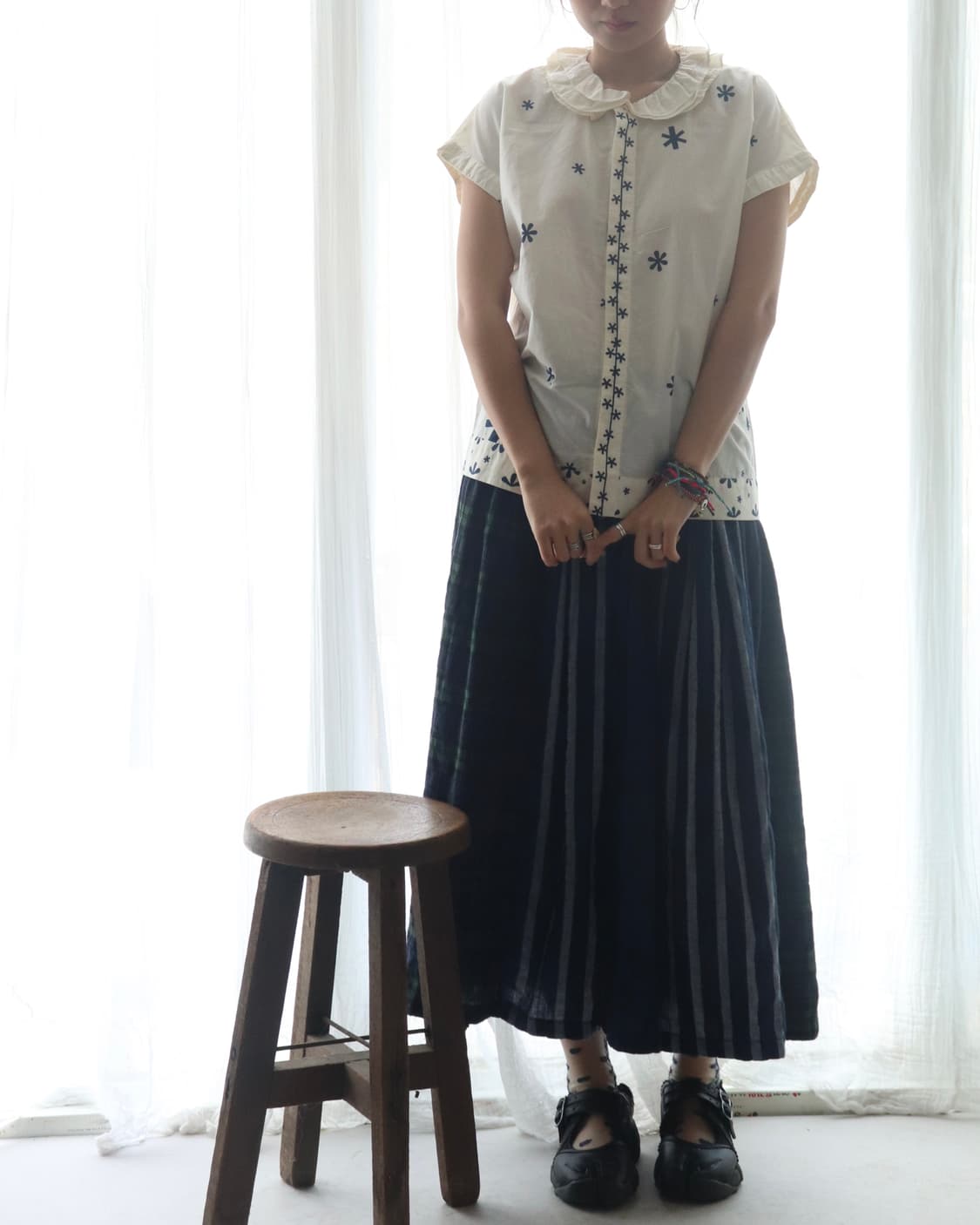 [Beams Boy] Floral Frill Collar Blouse 상품이미지3