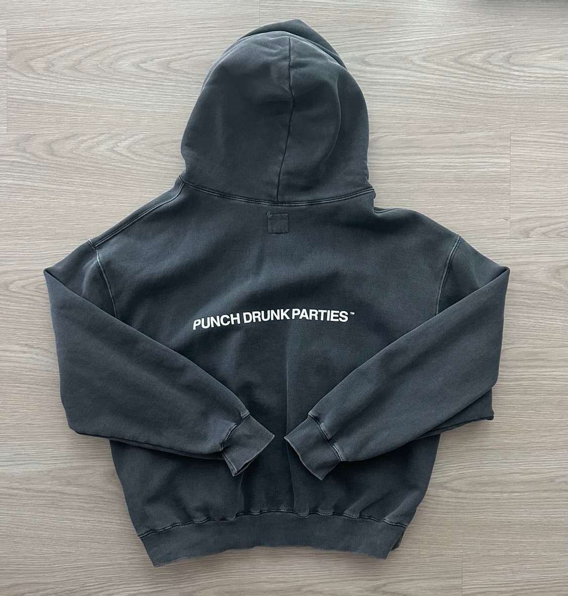 펀치드렁크파티즈 가먼트다이드 후드티 차콜 1사이즈 상품이미지2