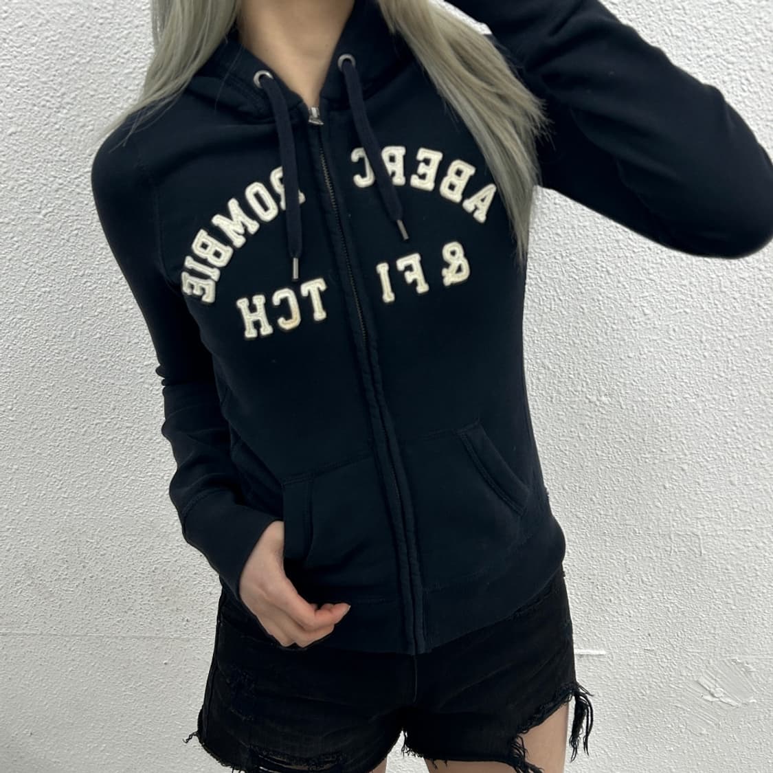 아베크롬비 딱붙핏 네이비 후드집업 XS ( 여성용 ) 상품이미지2