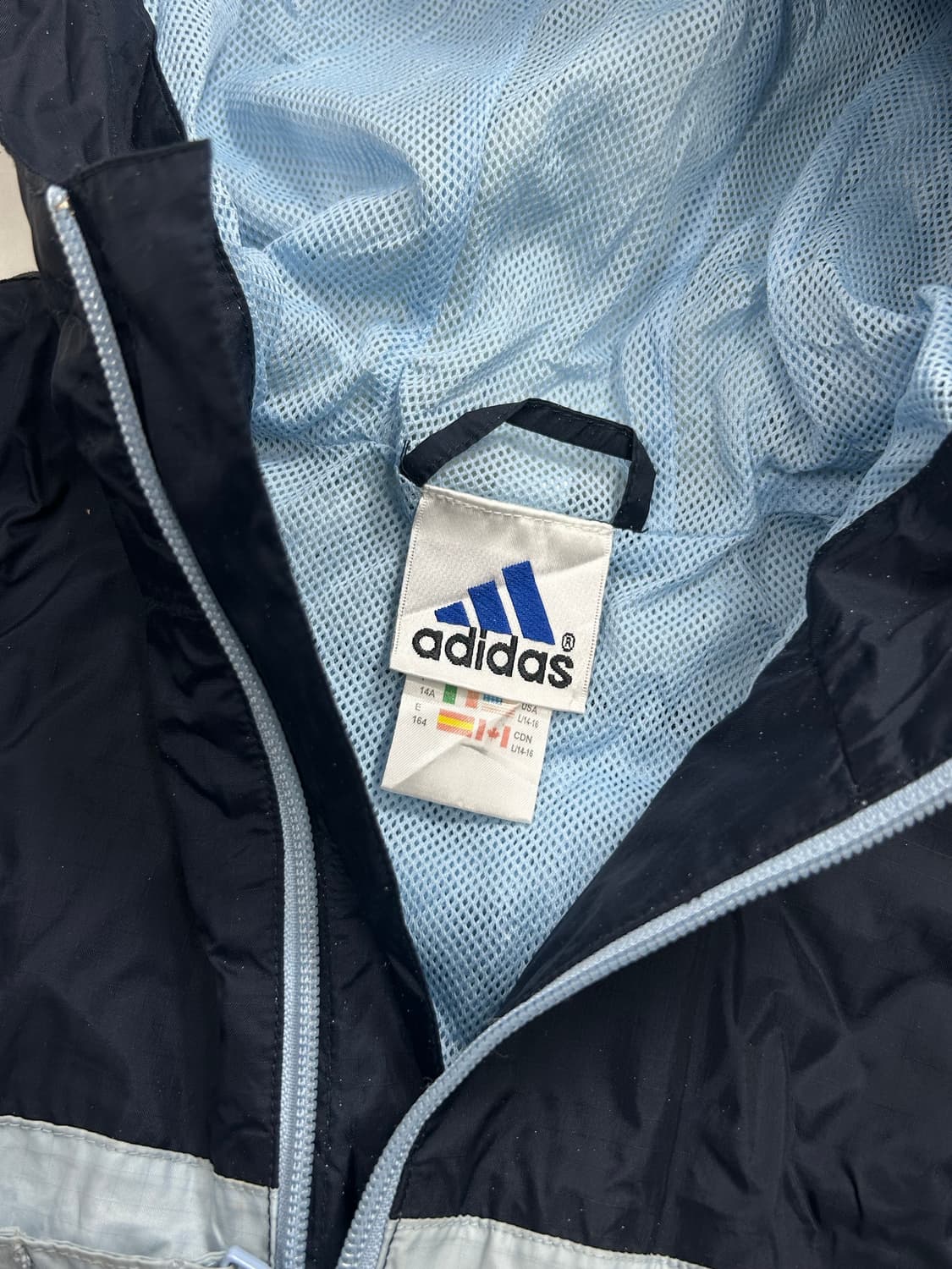 아디다스 스카이블루 배색 아노락 상품이미지5