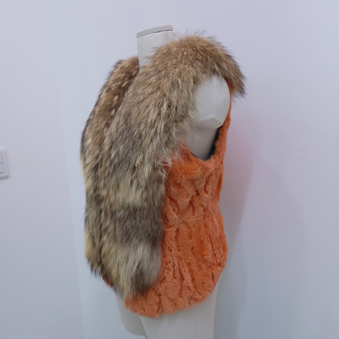 천연 라쿤 퍼카라 포인트 여성 조끼 베스트 상품이미지4