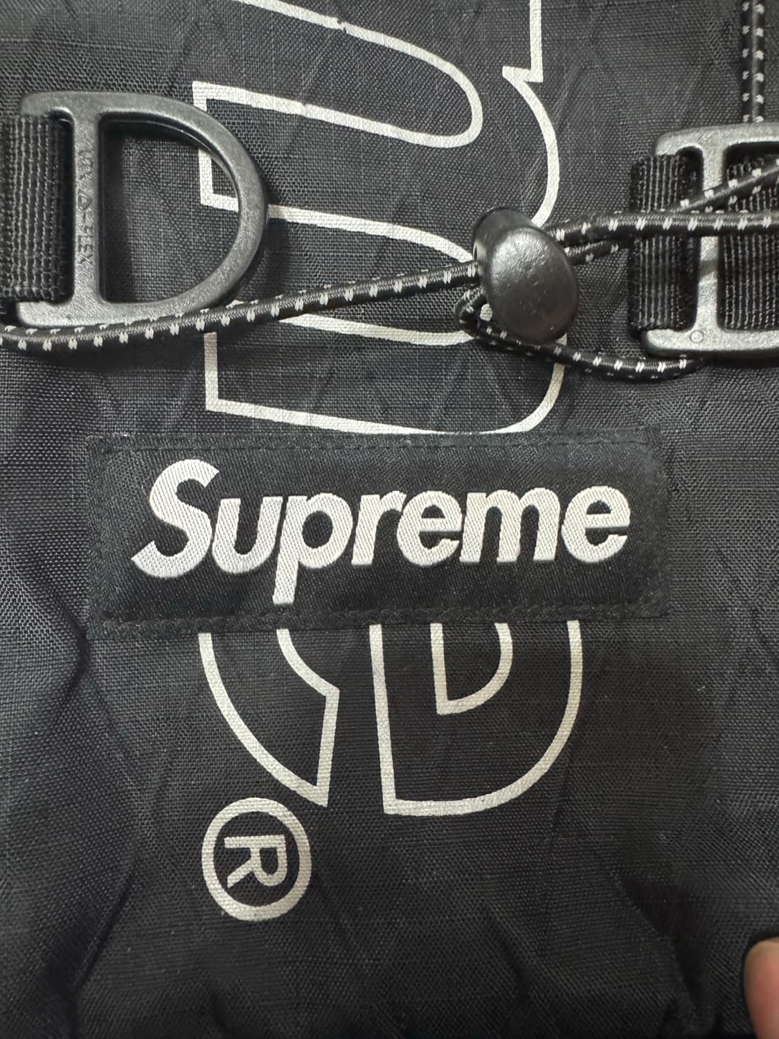 슈프림 백팩 블랙 18FW 상품이미지2