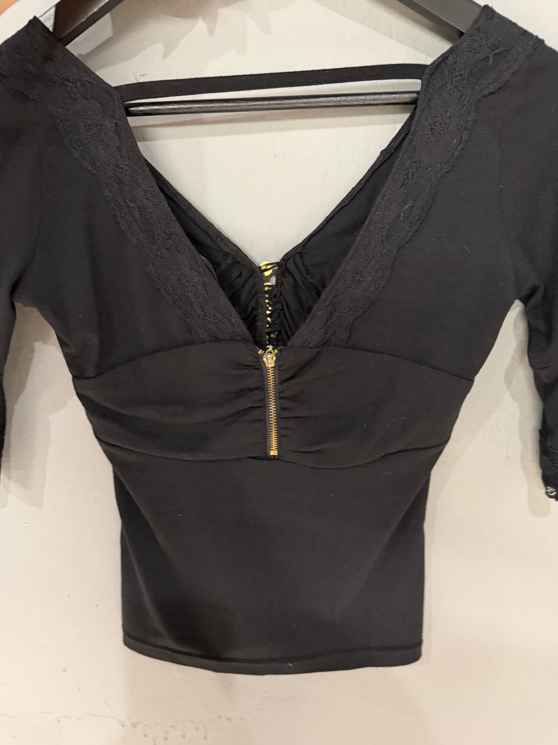 deep v-neck button-up lace top 상품이미지9