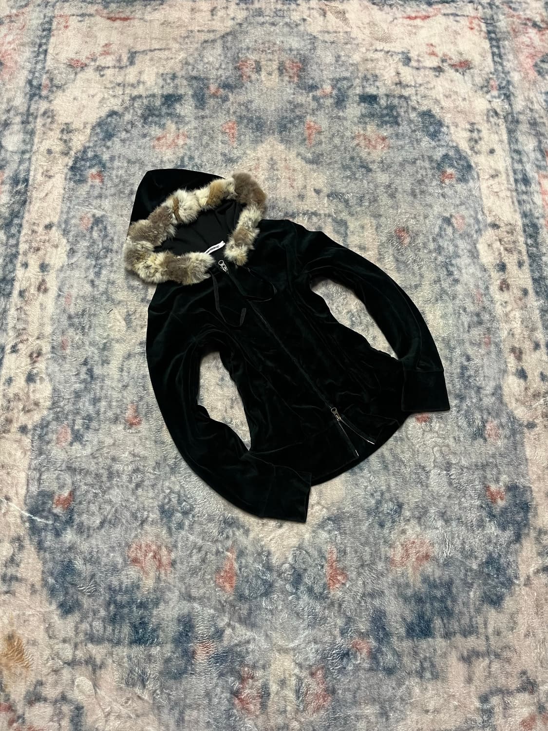 Semantic design rex fur trimming velour  상품이미지1